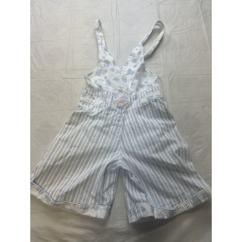 Vintage Levi's Floral Overalls Girls Youth Size 7 Shorts White Blue Striped